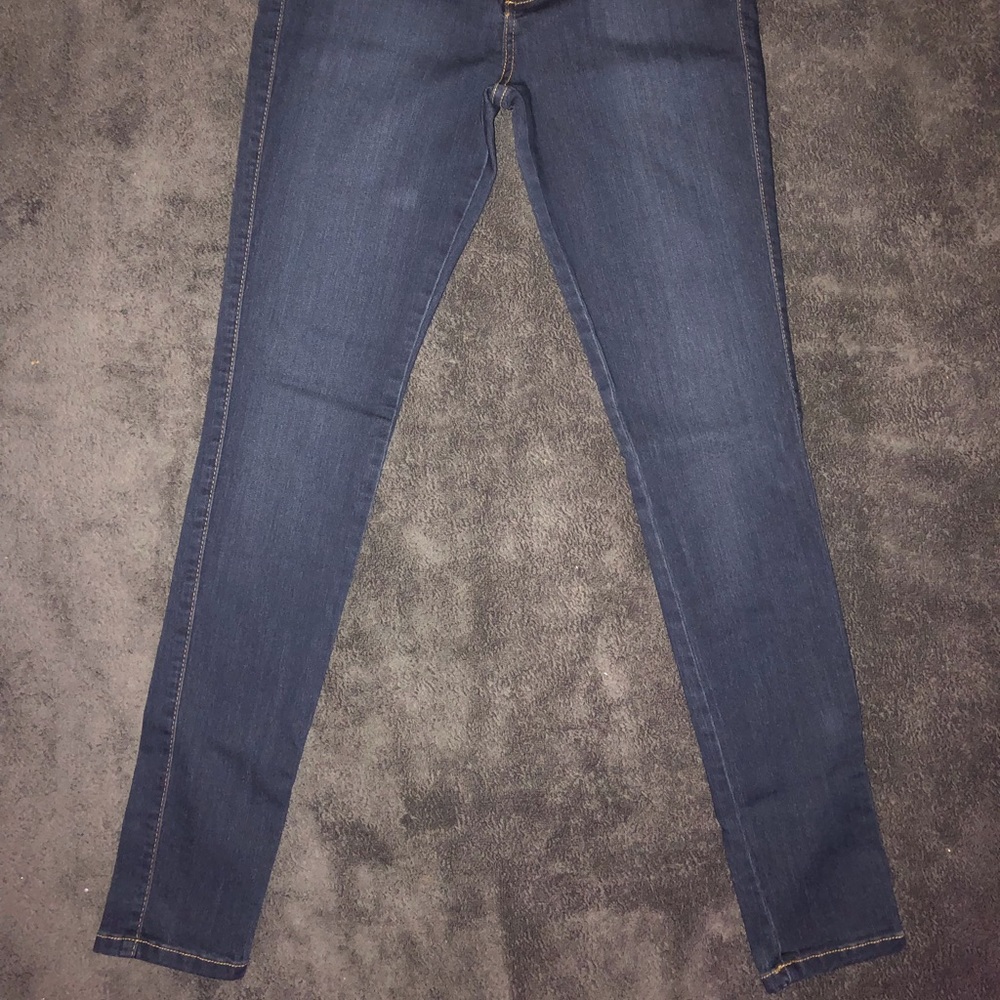 Jeans - Picture 2 of 3
